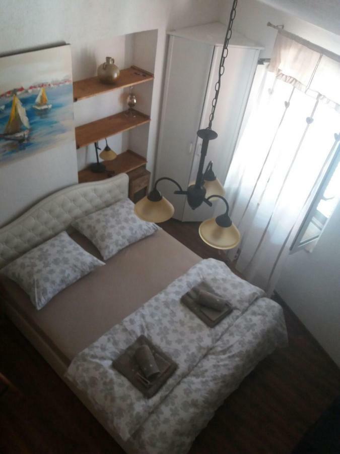 Apartman Studio Petar Apartment Сплит Екстериор снимка